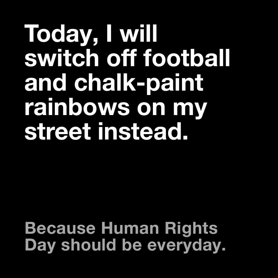 Today l'Il celebrate Pride in winter instead of watching football.